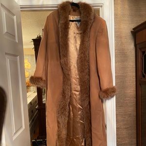 Marvin Richards Fox trimmed fur coat